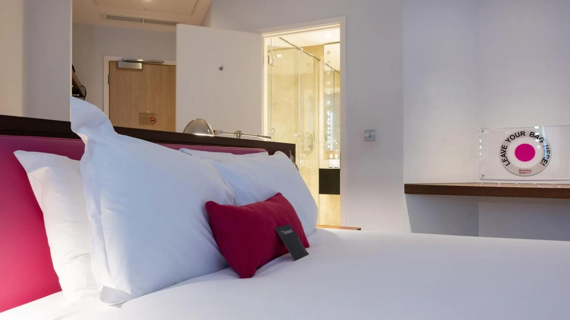 Bermondsey Square Hotel - A Bespoke Hotel Лондон