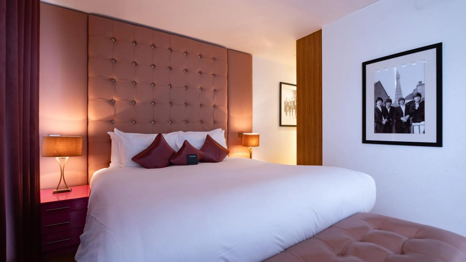Bermondsey Square Hotel - A Bespoke Hotel Лондон 4*,  Великобритания