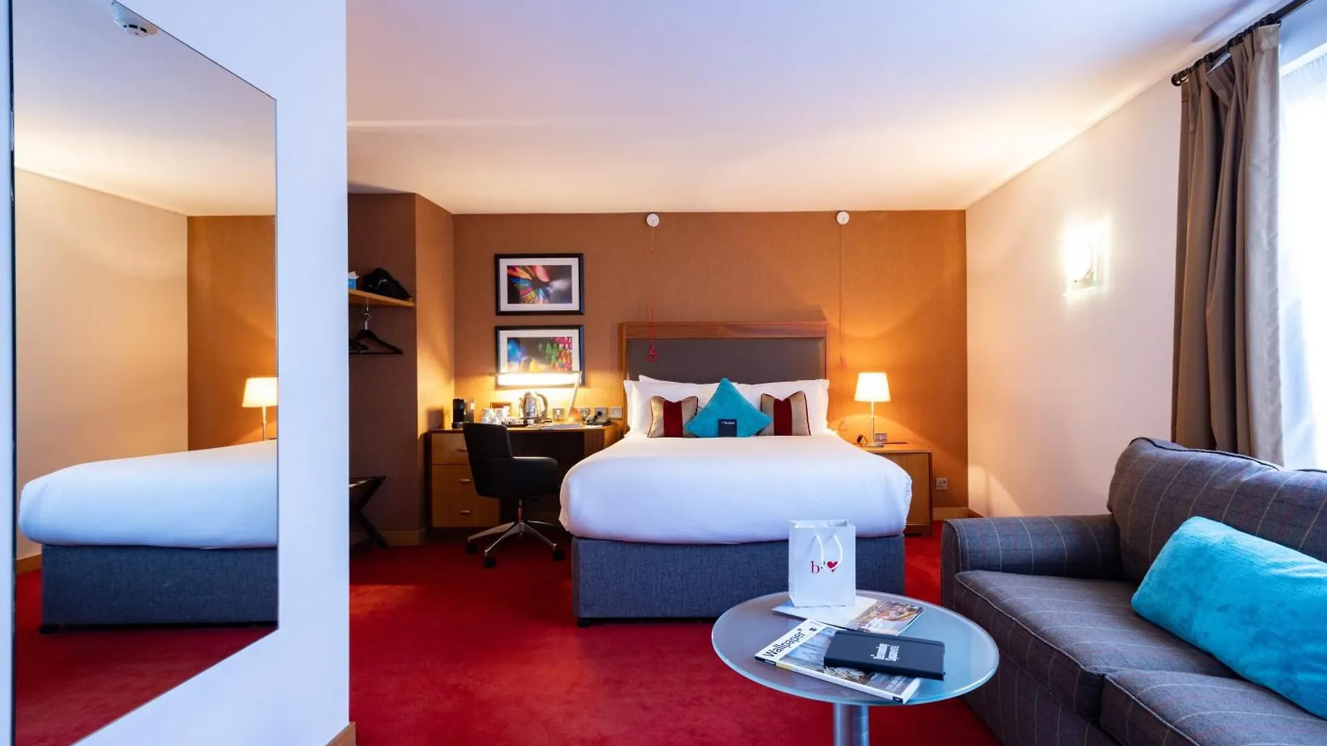 Bermondsey Square Hotel - A Bespoke Hotel Лондон
