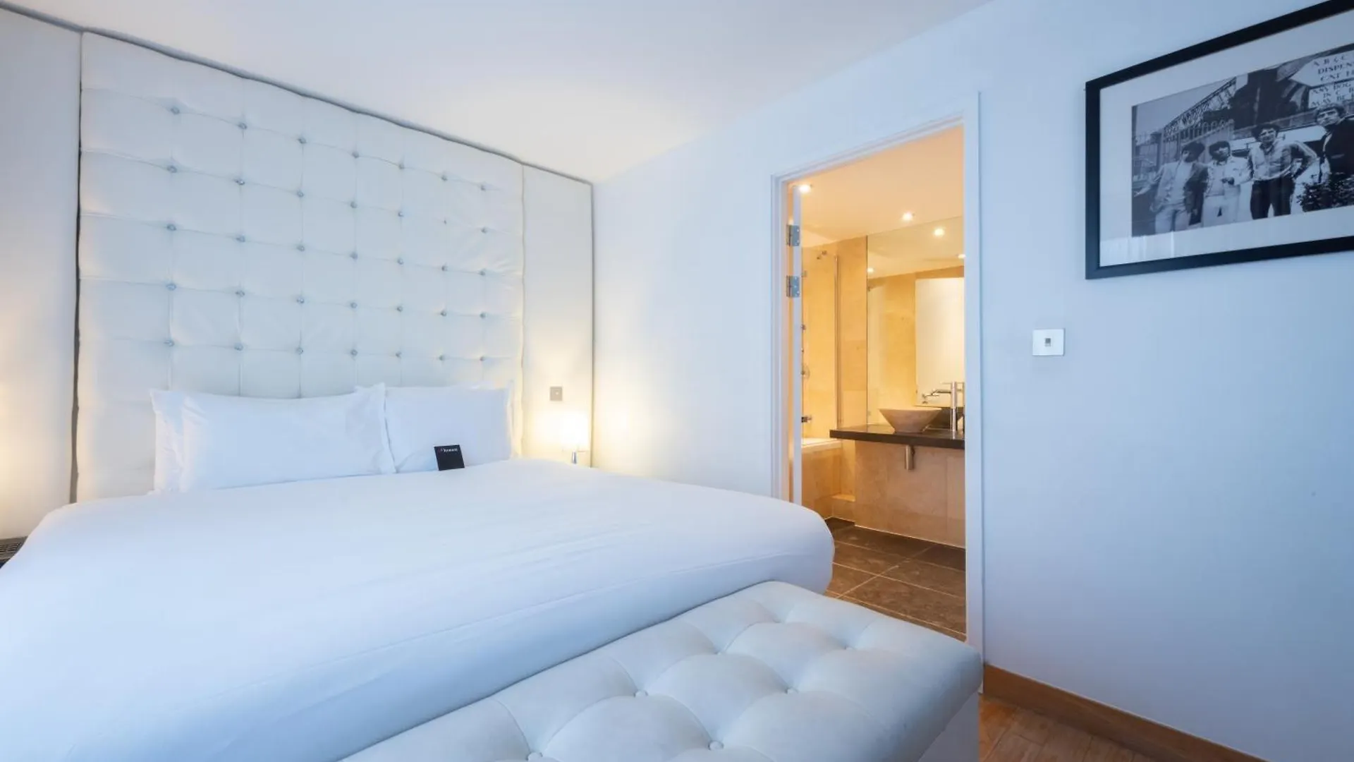 לונדון Bermondsey Square Hotel - A Bespoke Hotel