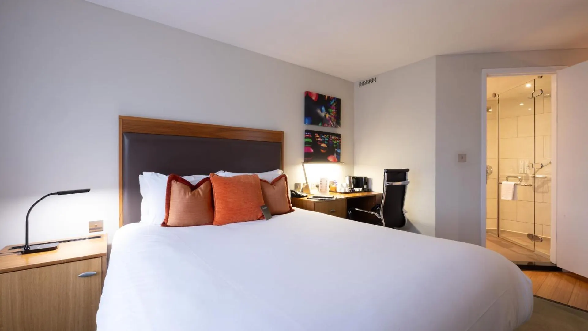 לונדון Bermondsey Square Hotel - A Bespoke Hotel